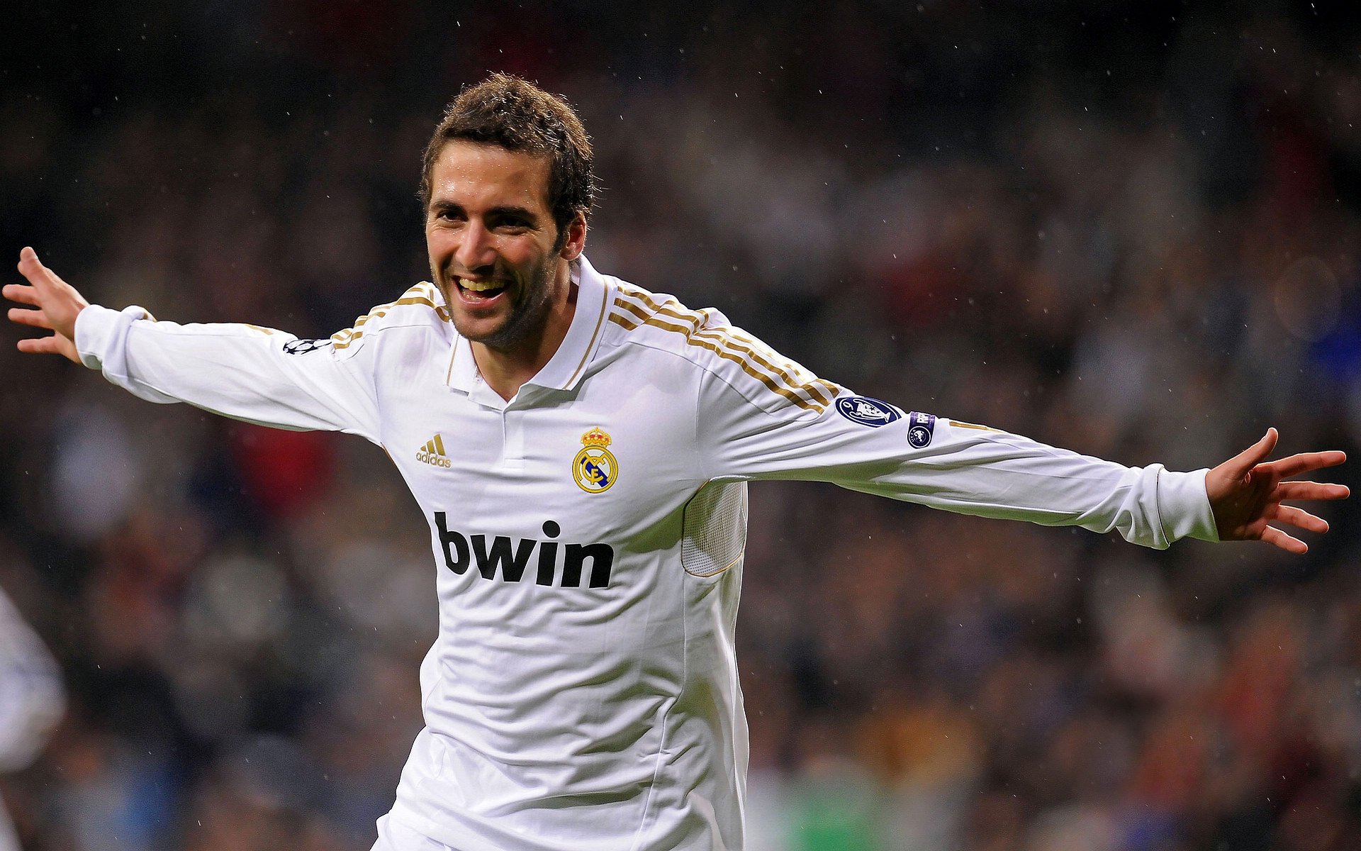 混合泳比赛波兰表现均衡出色，混合泳比赛顺序